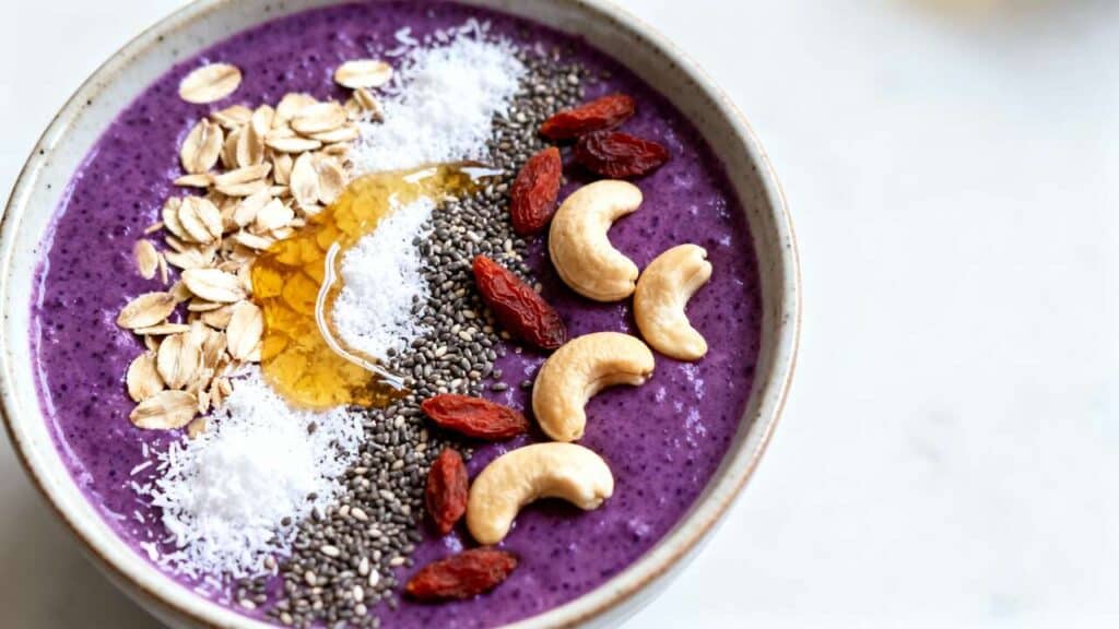 Recette : açaï bowl pour un petit-déjeuner healthy