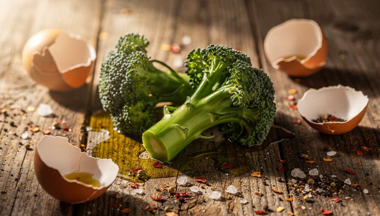 Brocolis grillés à tremper dans les œufs : recette fitness